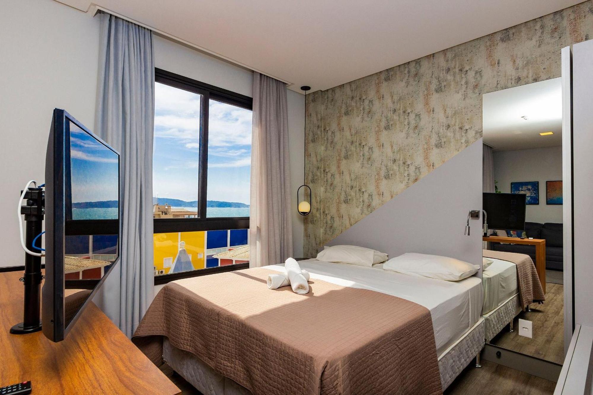 Aion Suites 303 - Lindo Apartamento Com Vista Para O Mar, A 60M Da Praia De Bombinhas, Com Piscina E Academia No Rooftop. 外观 照片